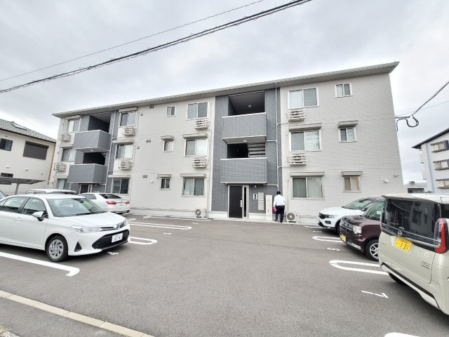 フリーデン国分