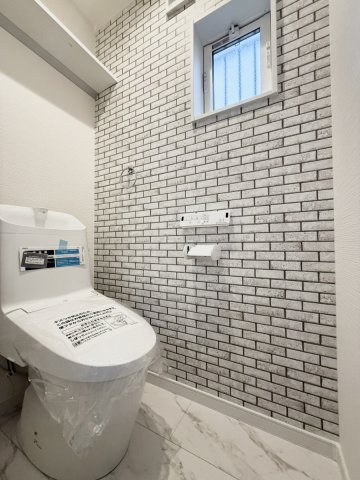 新築戸建　大東市三箇1丁目のトイレ