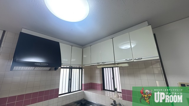 一宮浅井貸家のキッチン