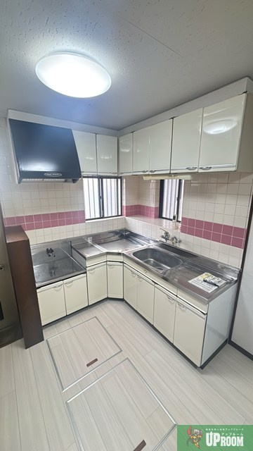 一宮浅井貸家の居間・リビング