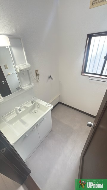 一宮浅井貸家の洗面所