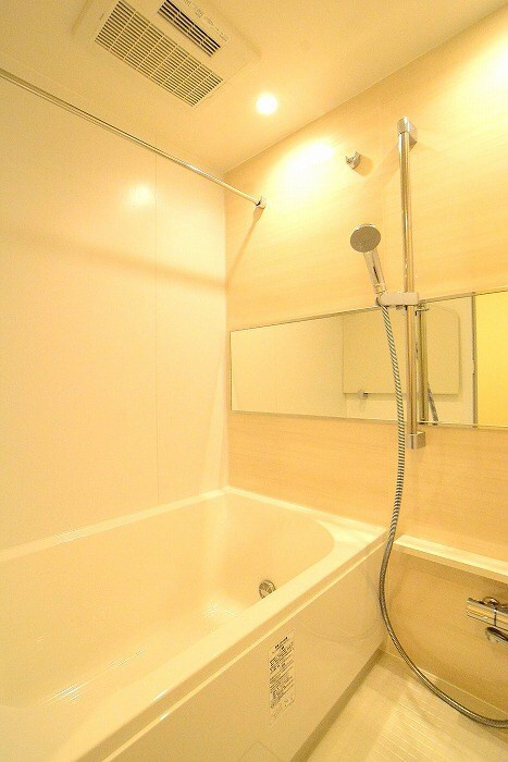 新品家具付きマンション亀沢7(KaGood東京)の浴室