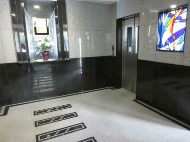 朝日ビル西船橋のロビー