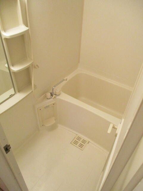 朝日ビル西船橋の浴室