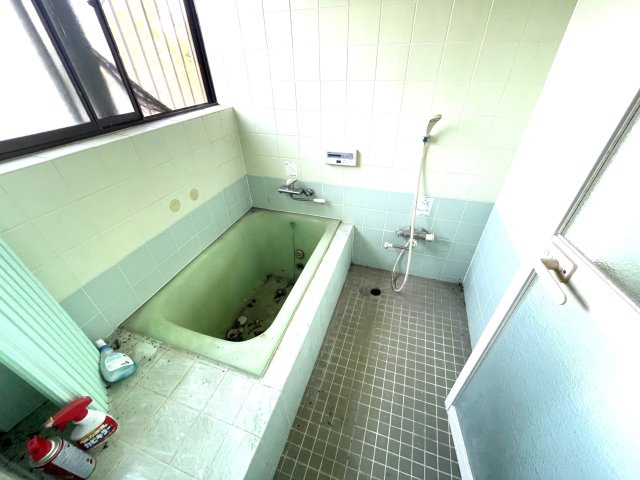 長生郡長生村一松丙中古戸建の浴室