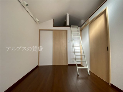 【寝室】 | 南太田戸建