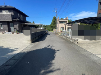 【前面道路含む現地写真】 | 笠間市仁古田3LDKS中古住宅