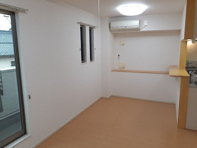 グリシナ　Ⅱの居間・リビング|使いやすいリビングです