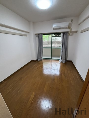 オラシオン山手の居間・リビング