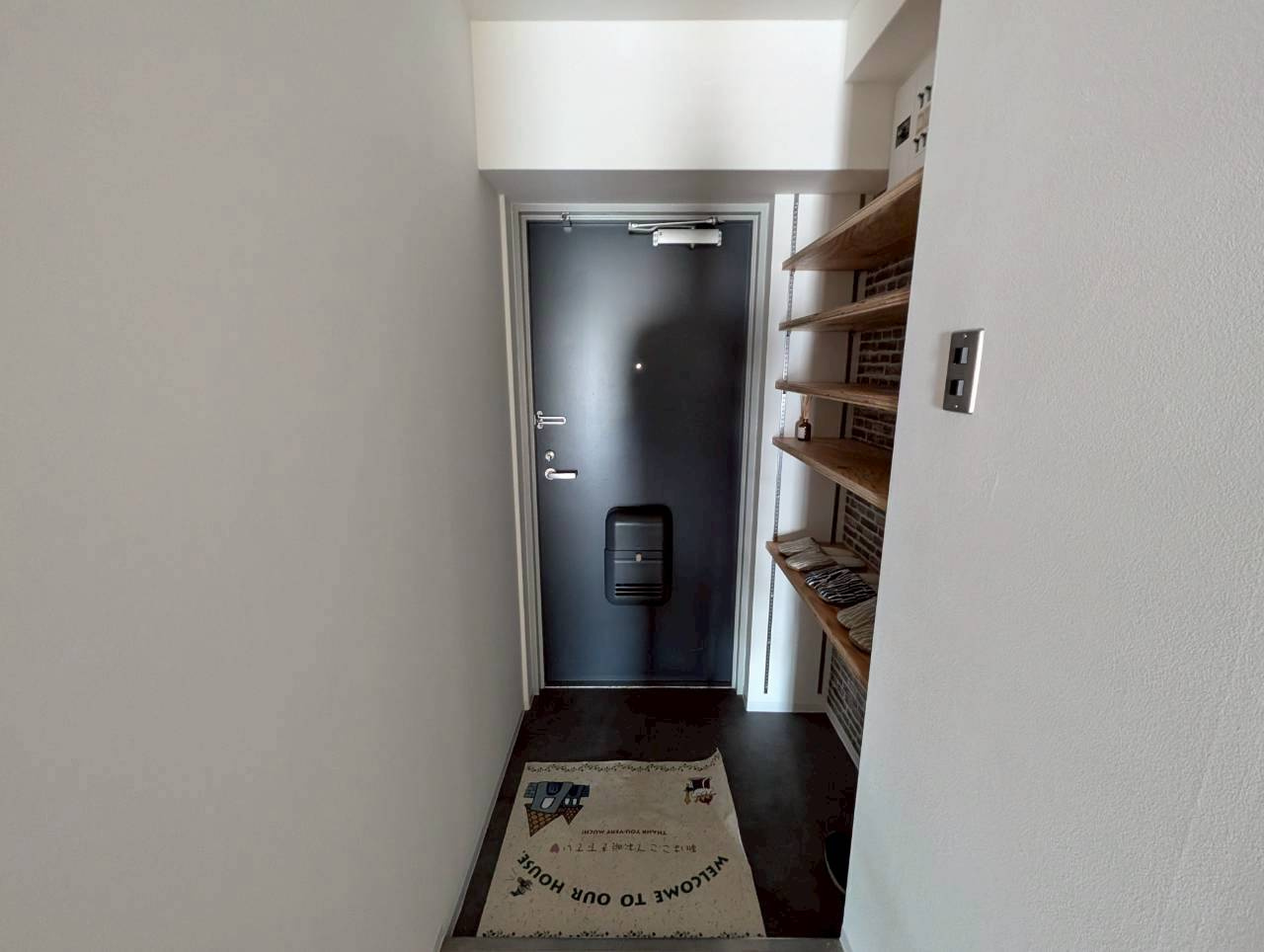 ノーブル豊中の玄関