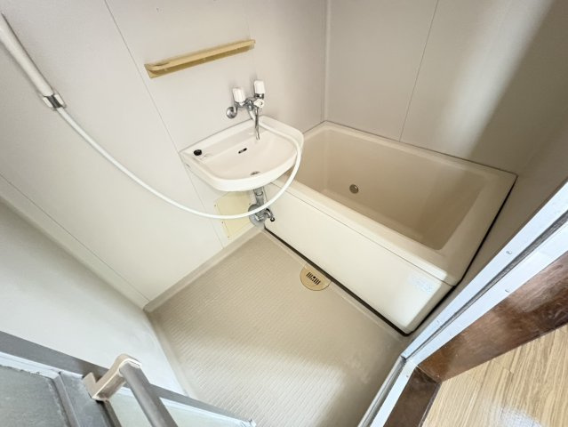 ストークハイツ上村の浴室