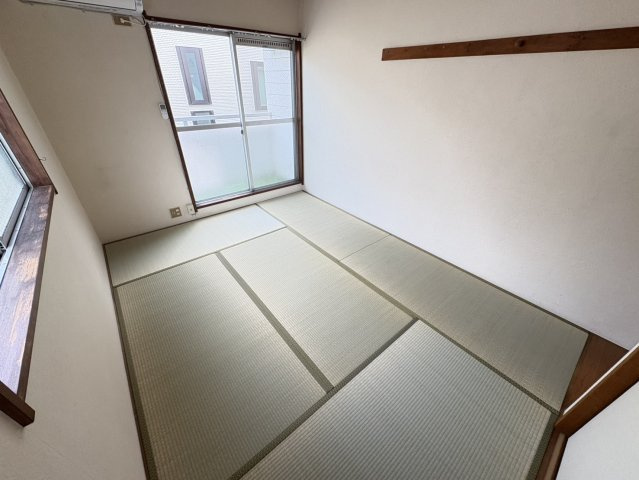 ストークハイツ上村の和室