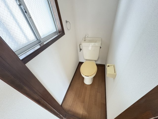 ストークハイツ上村のトイレ