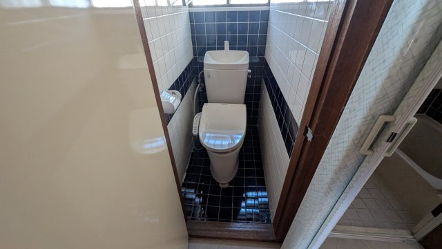 春日井市細木町貸家のトイレ