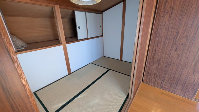 春日井市細木町貸家の和室