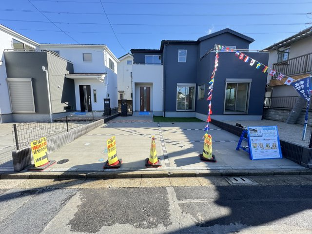 流山市駒木台新築戸建（駒木台２期）の駐車場|2号棟駐車スペース・並列2台駐車可