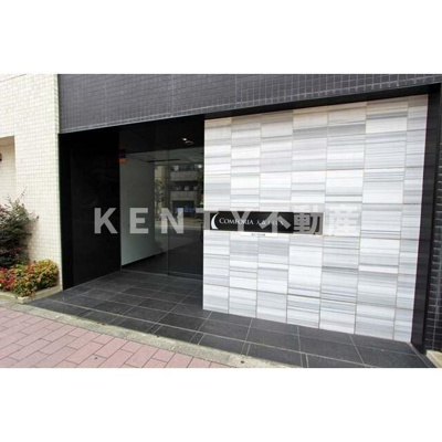 【エントランス】 | コンフォリア大森ＤＥＵＸ | 建物の内部です