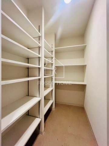 ルボワ天満橋の収納|同マンション別部屋：参考写真