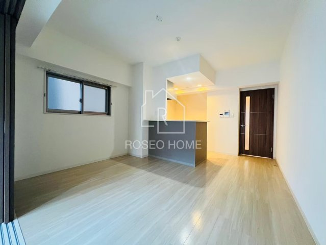 ルボワ天満橋の居間・リビング|同マンション別部屋：参考写真