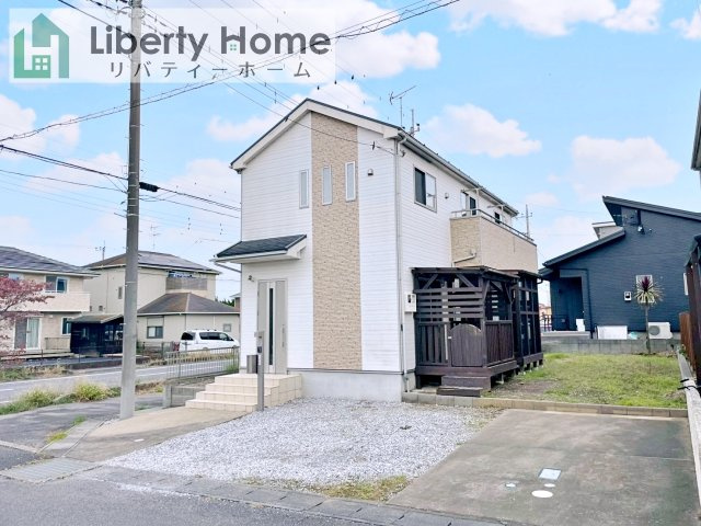 取手市紫水1丁目　中古戸建の外観|ご予約をいただければ、『平日の空いた時間』『周辺物件まとめて見たい』『1件だけ見たい』ももちろん可能です♪
お気軽にお問合せください♪