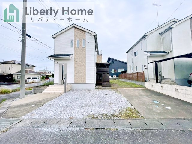 取手市紫水　中古戸建の駐車場