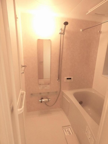 ＴＡＴＳＵＭＩビルの浴室