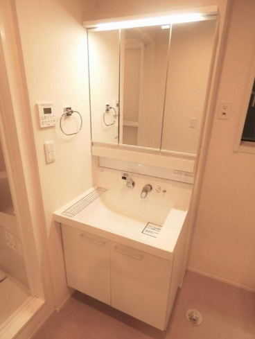 ＴＡＴＳＵＭＩビルの洗面所