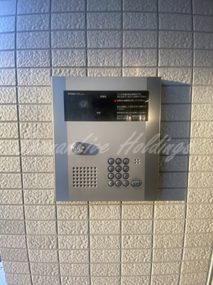 【セキュリティ】 | プランドール・サクラ | オートロック完備のエントランス♪