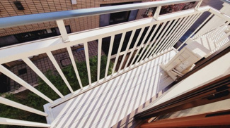 【バルコニー】