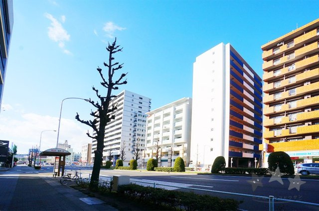 プロシード大須の周辺|大通りに面しています