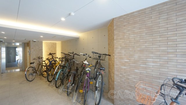 ＬＵＯＲＥ浄心ＥＡＳＴの駐車場