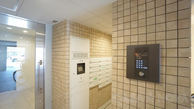 ＬＵＯＲＥ浄心ＥＡＳＴのエントランス