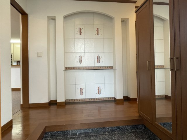 三次市畠敷町　一戸建ての玄関|ゆったりとした玄関です