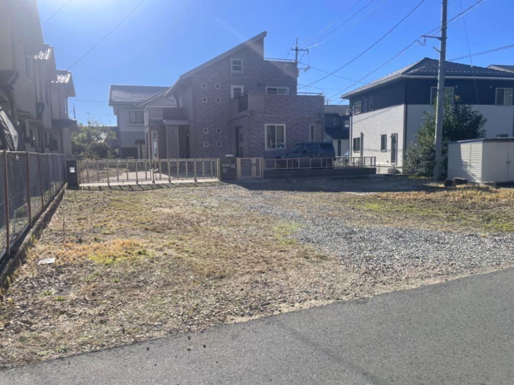 三次市畠敷町　一戸建ての外観|三次駅から車で約7分。あれやこれ、屋外での楽しみが広がる敷地面積ひろびろ「約167.70坪」です！