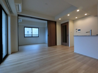 【居間・リビング】 | サンウッドフラッツ神田神保町