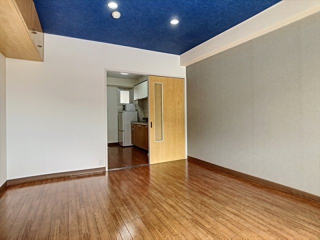 コーポきょうざんA棟の洋室