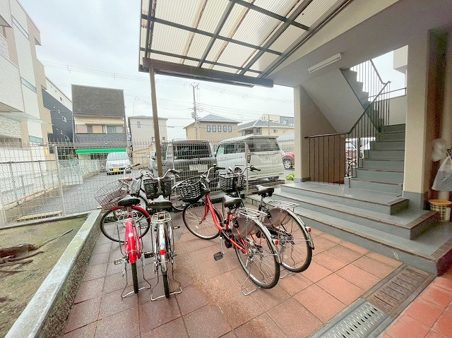 メゾン豊里のロビー