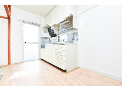 【居間・リビング】 | 光明台13号棟