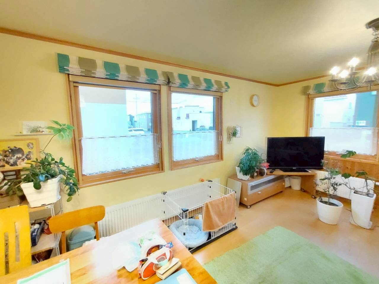 【スウェーデンハウス様施工】文苑3丁目中古住宅の居間・リビング