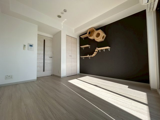 S-FORT難波西の洋室