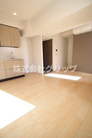 ザ・パークハビオSOHO横浜関内の居間・リビング