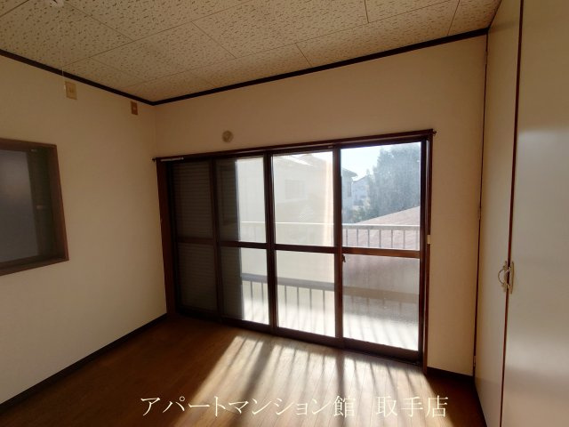 コーポ山利の居間・リビング