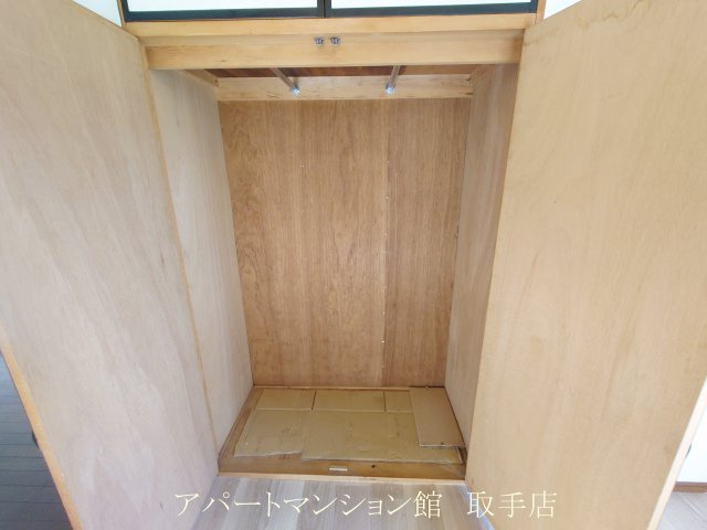 コーポ山利の収納