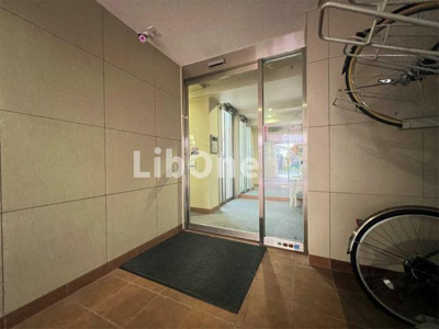 【エントランス】 | ラヴィアンローズ