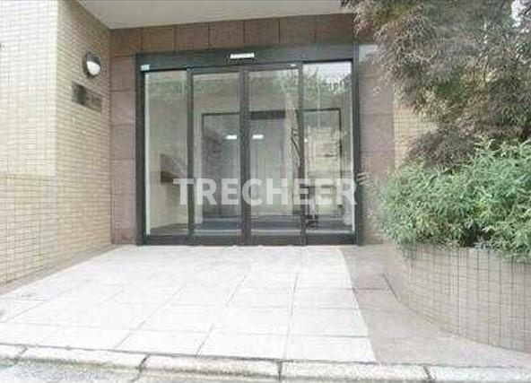 エミネンス加賀のエントランス