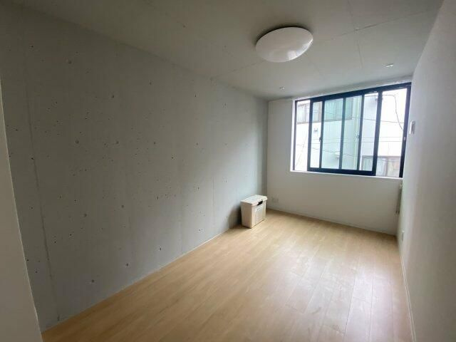 ＡＺＥＳＴ　Ｒ　ＳＨＩＭＯＩＴＡＢＡＳＨＩの居間・リビング