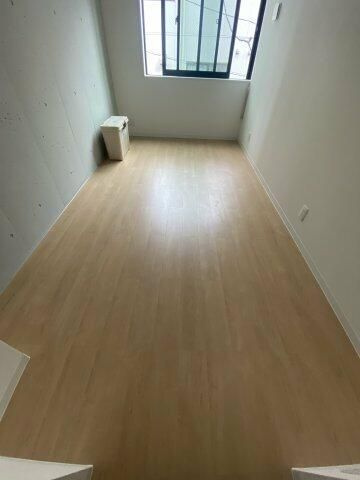 ＡＺＥＳＴ　Ｒ　ＳＨＩＭＯＩＴＡＢＡＳＨＩの居間・リビング