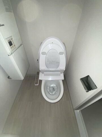 ＡＺＥＳＴ　Ｒ　ＳＨＩＭＯＩＴＡＢＡＳＨＩのトイレ