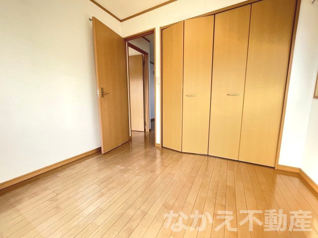 【寝室】 | 落ち着いた色調の寝室です