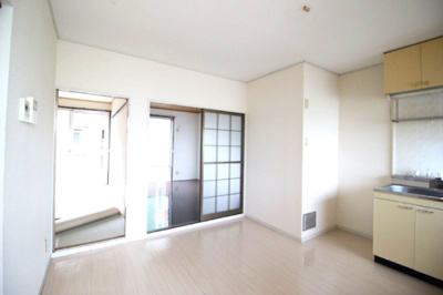 【居間・リビング】 | コーポニューライフ